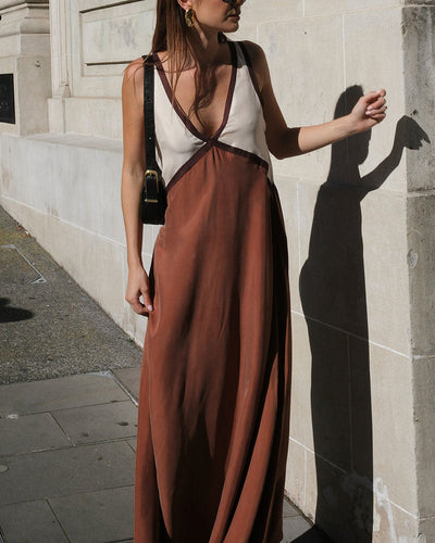 Laken – Lightweight V-Neck Maxi Dress