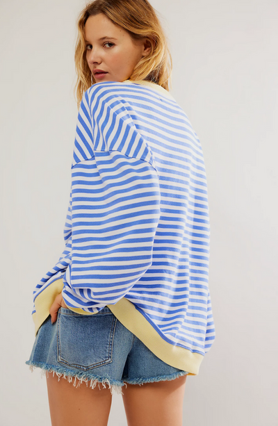 Emma – Oversized Striped Sweater