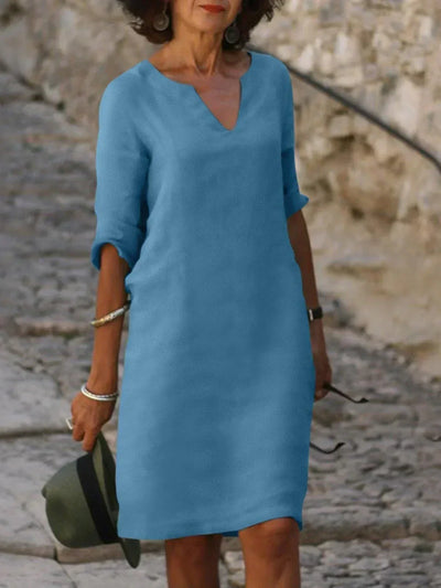 Fiora – Elegant Dress with V-Neck