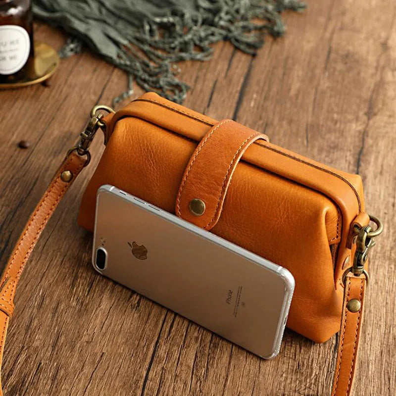 Natalie – Timeless Charm Leather Bag