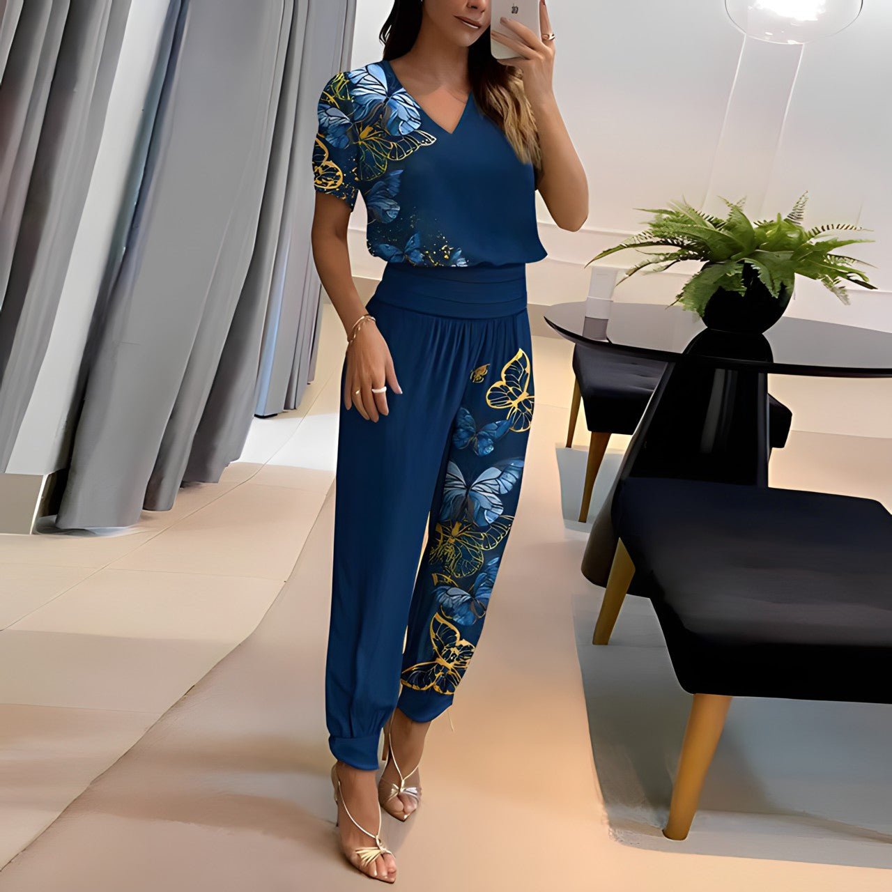 Halira – Chic and Fashion-Forward Ensembl