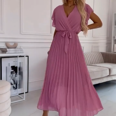 Noah – Elegant V-Neck Pleated Maxi Dress